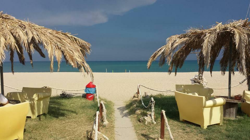 L'Isola Di Gaia Bed & Breakfast Crotone Exterior photo
